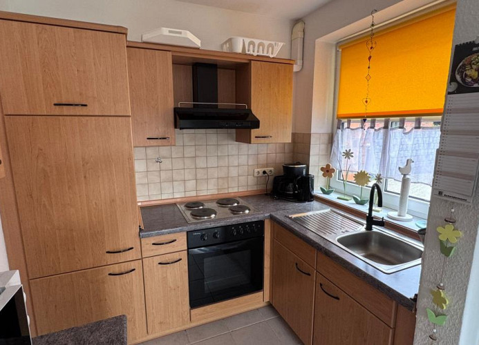 Weiss, Jadestr. 38, unten links