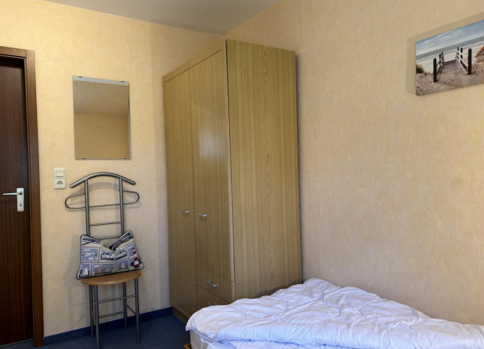 Schlafzimmer 3